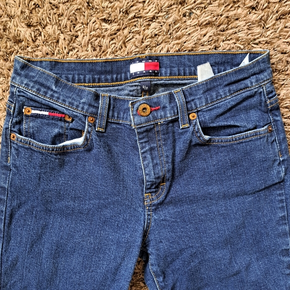 Vtg 90's EUC Tommy Hilfiger Bootcut Embroidered Mid/Lowrise Jeans 28" waist - Picture 1 of 8